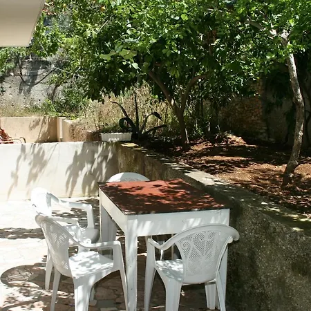 Apartment Apartments By The Sea Mastrinka, Ciovo - 1005 Trogir